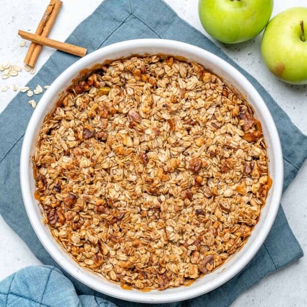 healthy apple crumble
