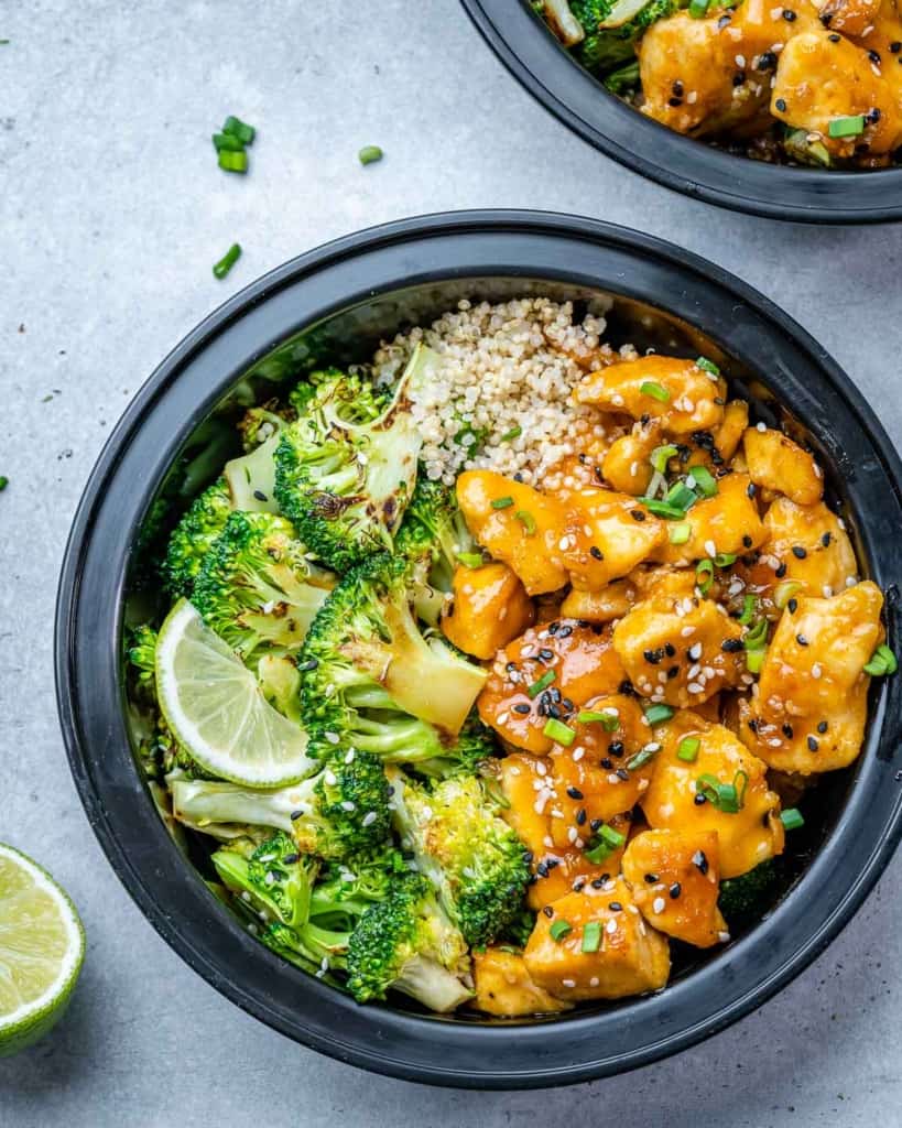 bowl of chicken bites broccoli and quinoa