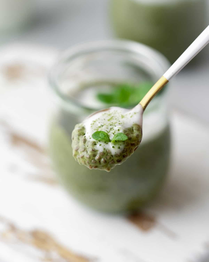 spoon full of matcha chia pudding 