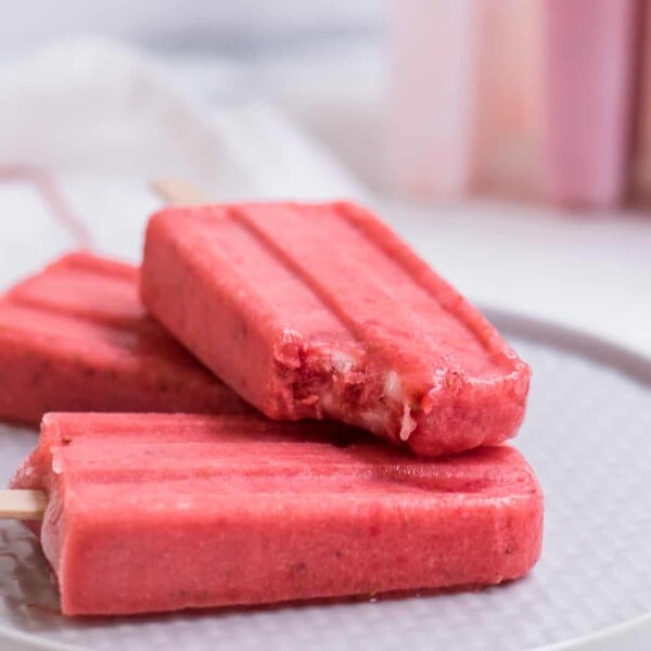 Vegan Strawberry Popsicles